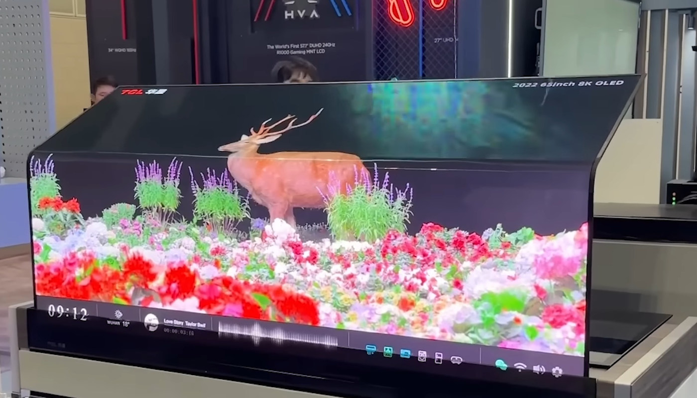TCL zaskakuje. Gigantyczny telewizor i składany monitor OLED