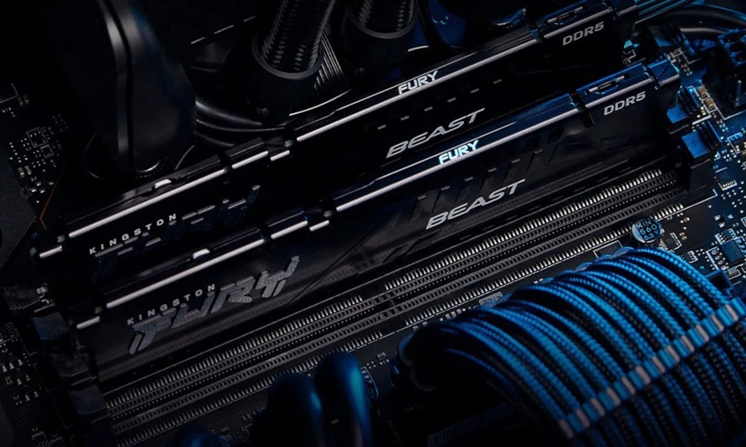 x-kom szaleje. 64 GB DDR5 kupisz tam aż 700 zł taniej