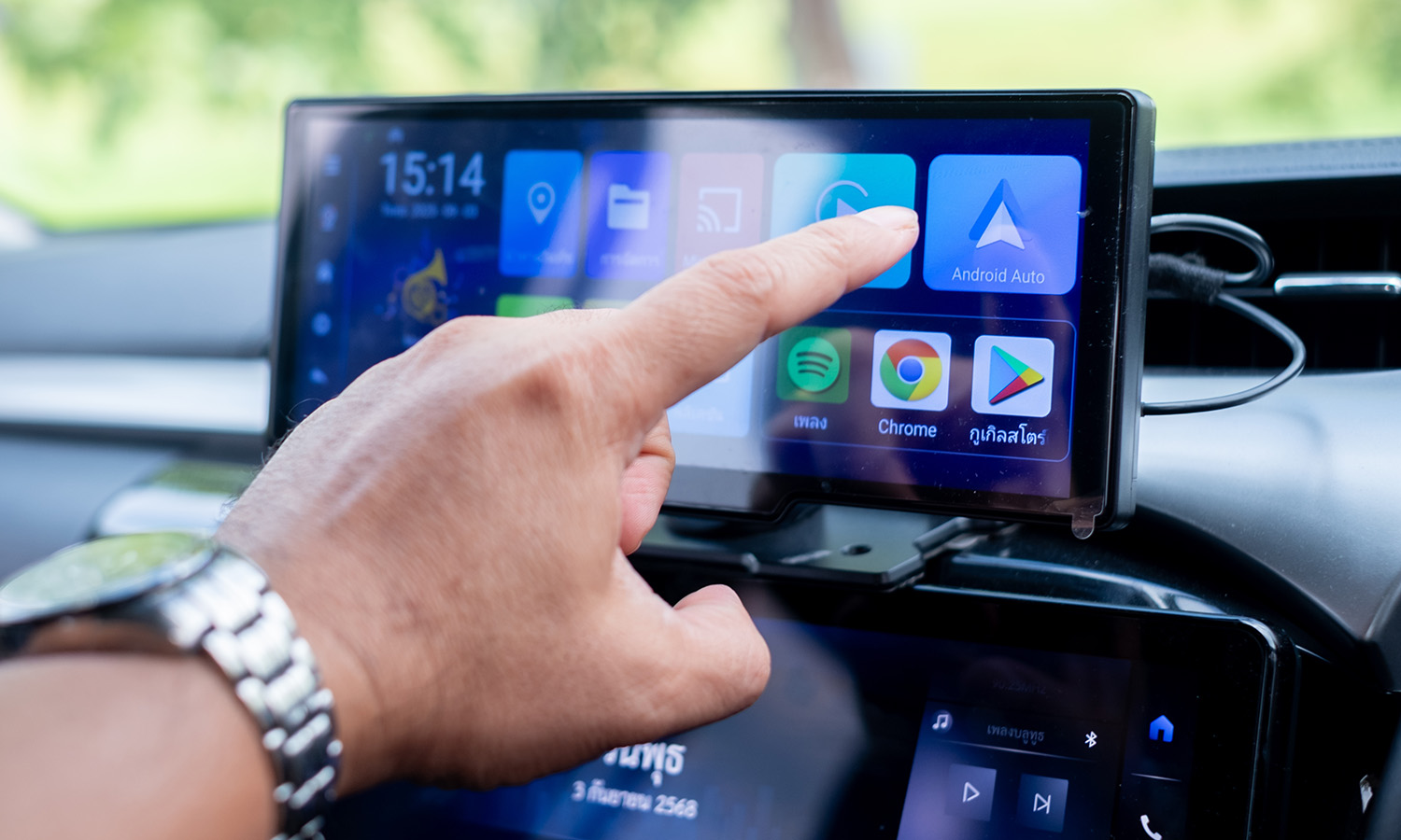 Android Auto podpadł kierowcom. Chcieli szybciej, mają koszmar