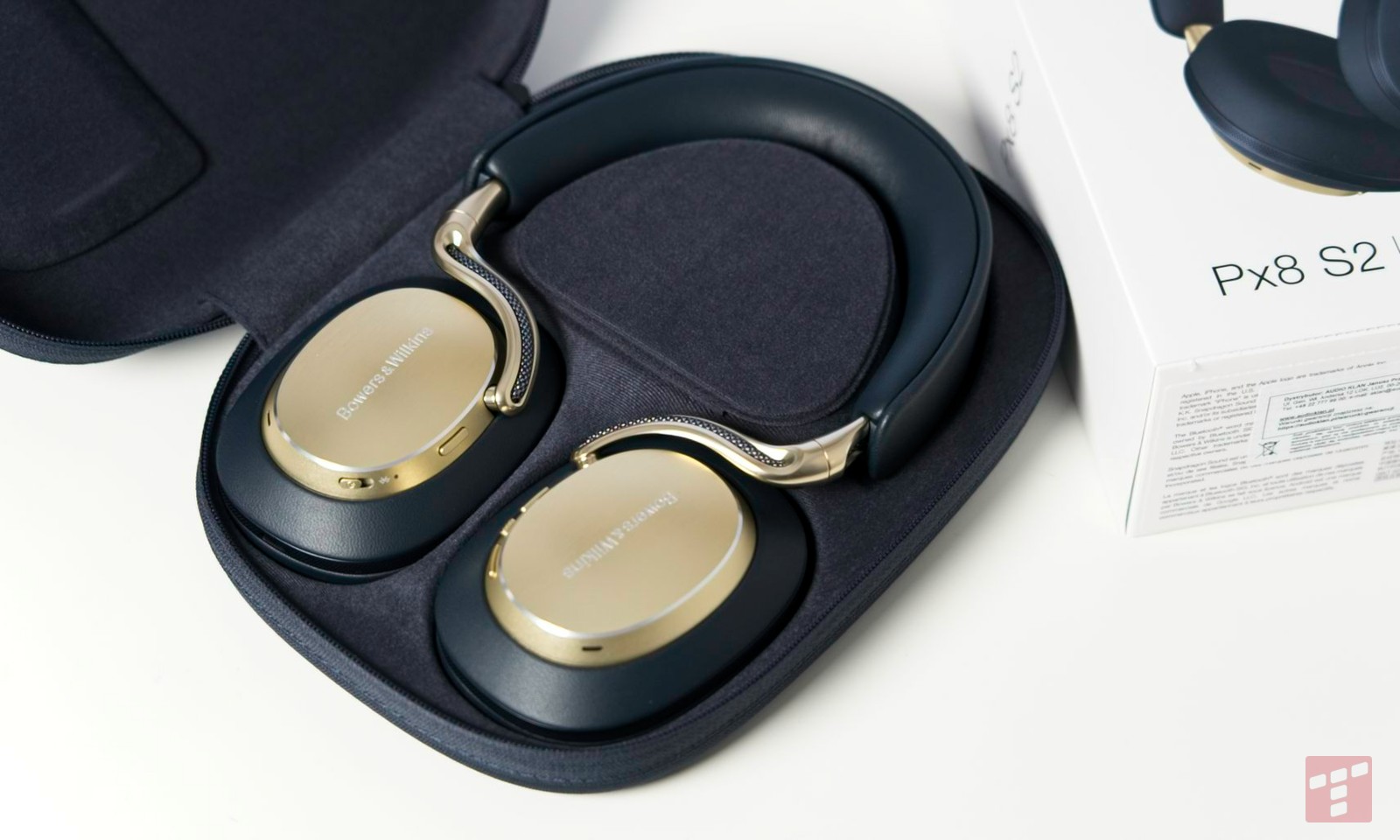 Nie uwierzysz, ile kosztują te słuchawki. Test Bowers & Wilkins Px8 S2