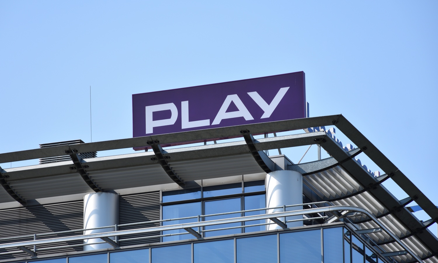 Play chwali się wynikami. Miliardowe przychody na początku roku