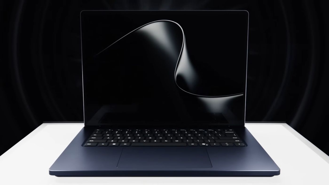 Microsoft wraca do gry. Ten laptop ma wybitnie dobry układ Nvidia