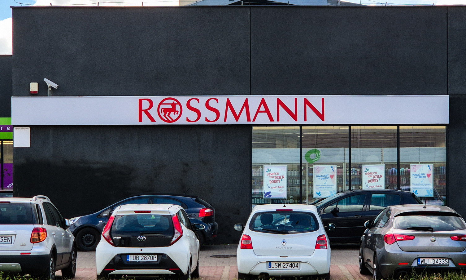 Rossmann apeluje. Nie rób tego na oko, Renpho ogarnie
