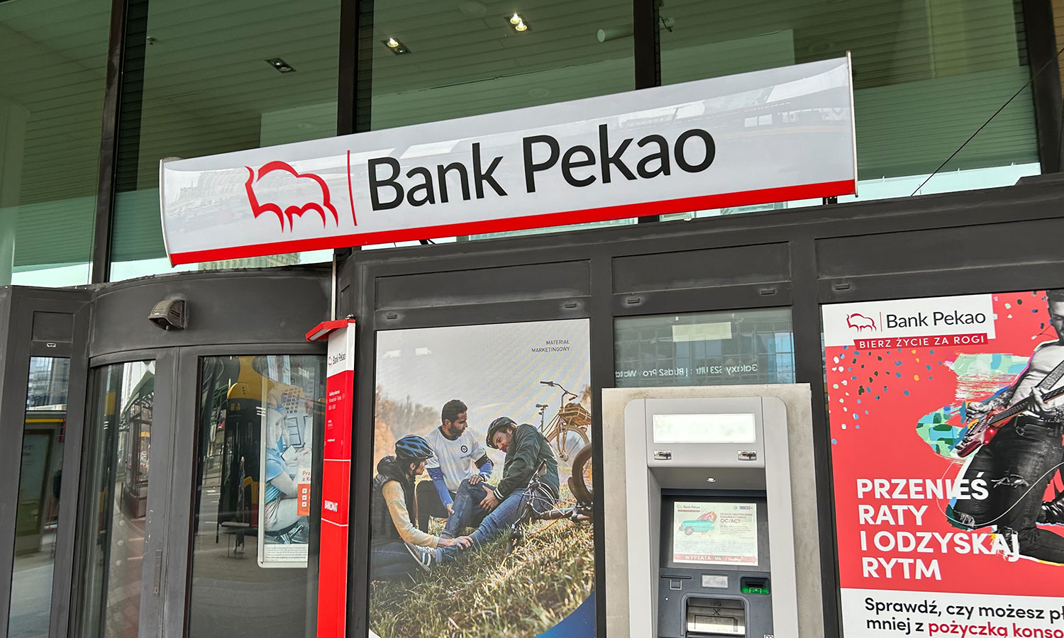 Pekao rozdaje kasę. Zostało tylko 2 tygodnie, aby skorzystać