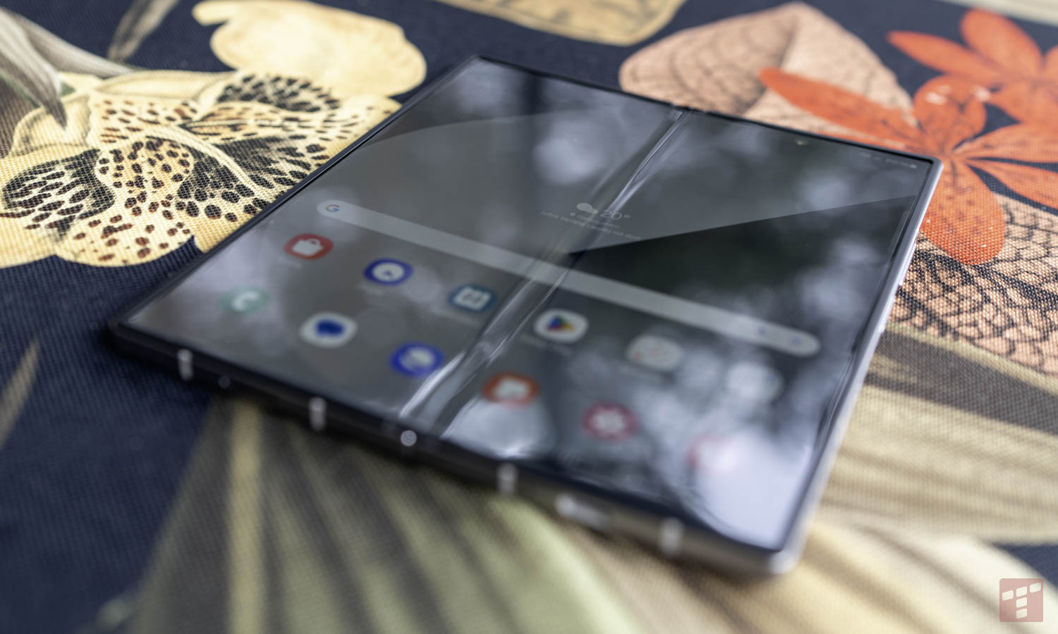 Koniec z irytującą bruzdą. Nowy Samsung z rewolucyjnym ekranem