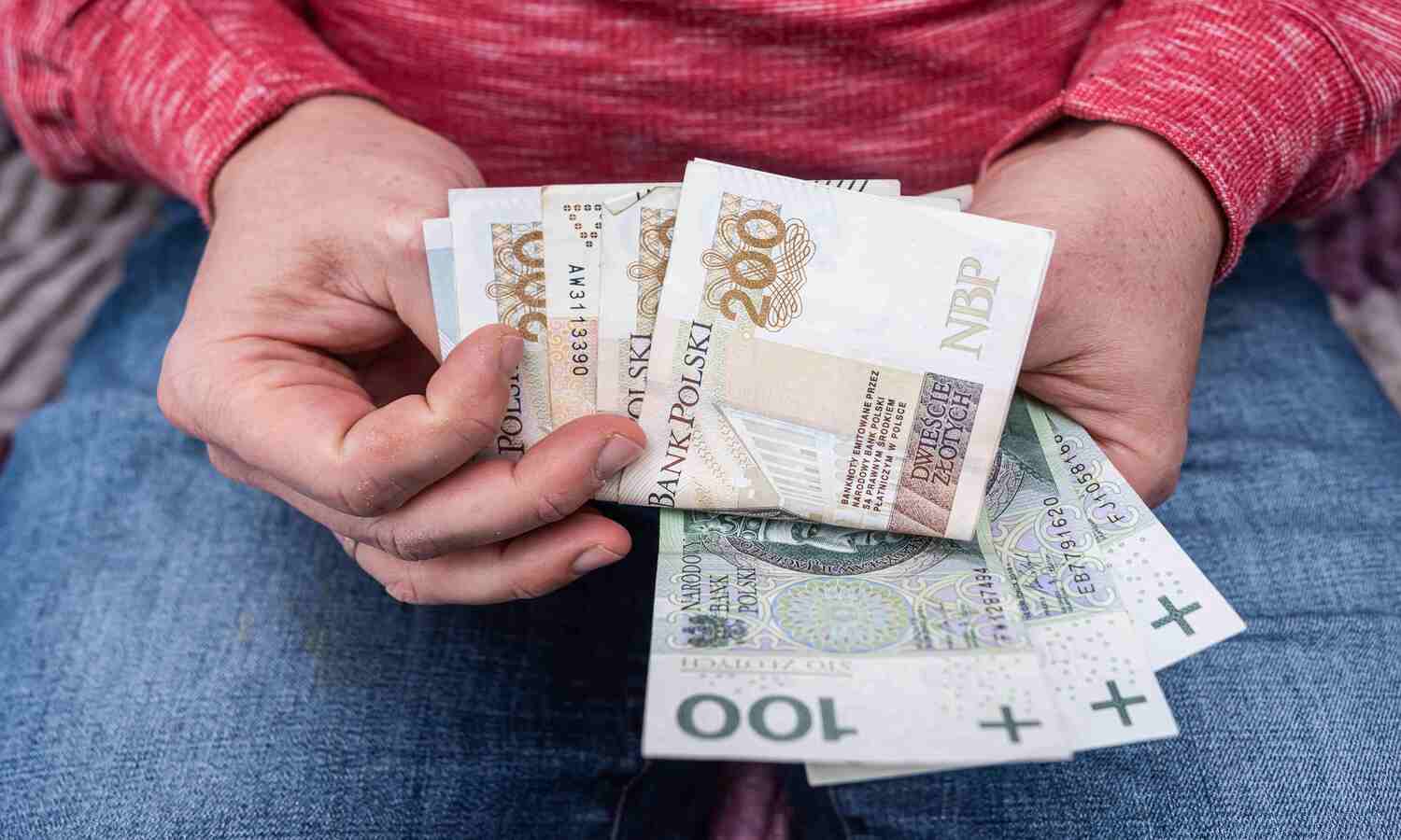 Rząd wprowadza nowe narzędzie do oszczędzania. Ile i jak można zyskać?