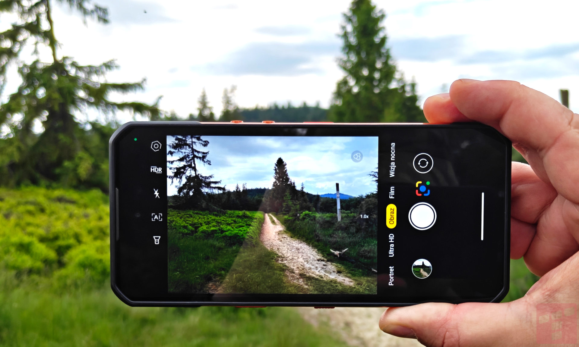 Pancerniak z przyciskiem śmierci. Oukitel WP500 Ultra zaskakuje (test)