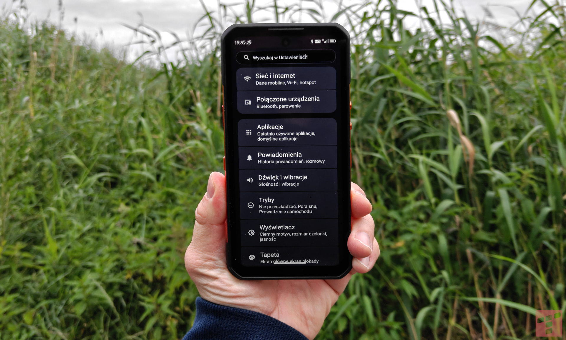 Pancerniak z przyciskiem śmierci. Oukitel WP500 Ultra zaskakuje (test)