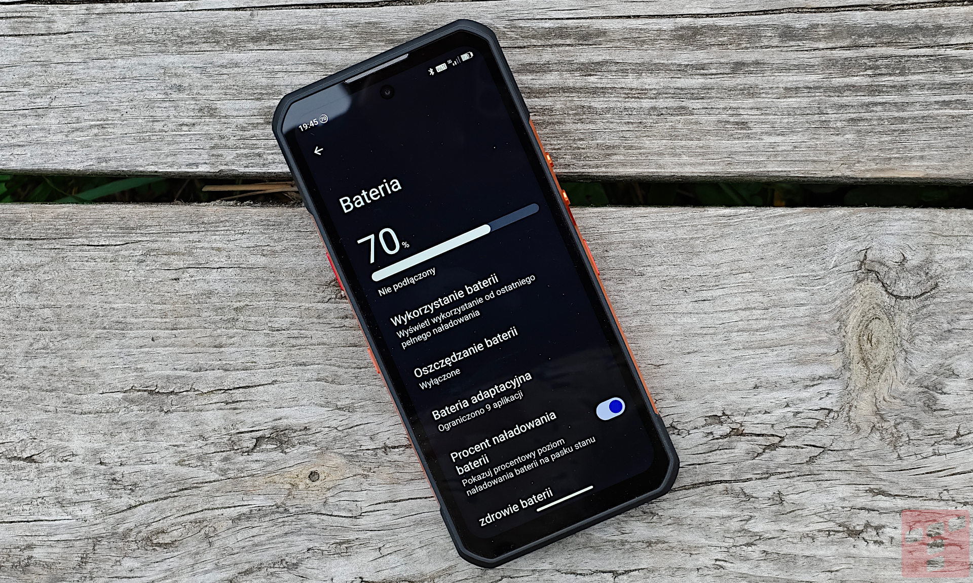 Pancerniak z przyciskiem śmierci. Oukitel WP500 Ultra zaskakuje (test)
