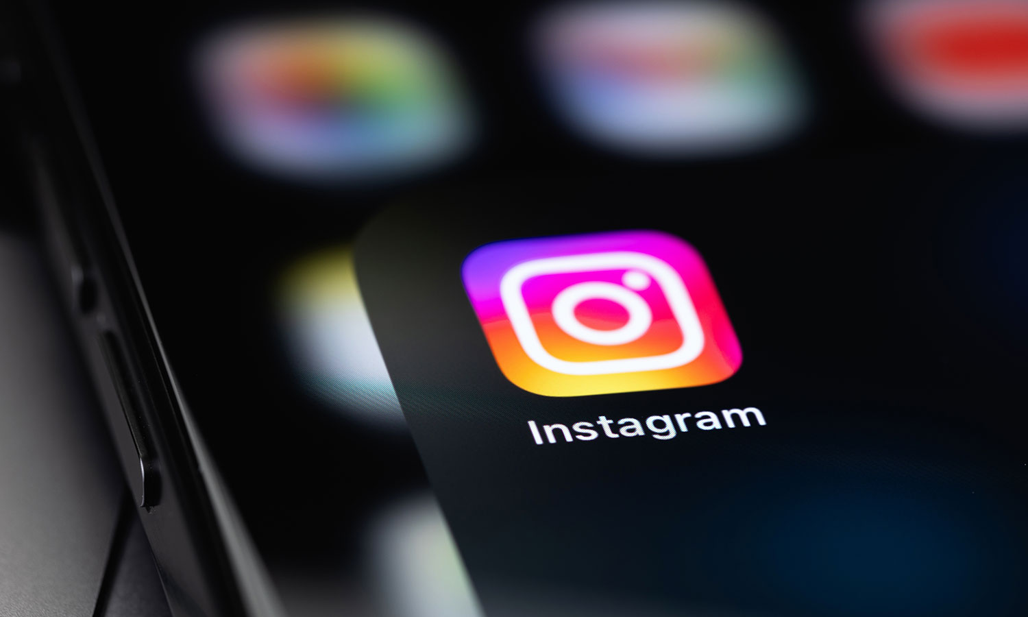 Istniała tylko tydzień. Nowa funkcja Instagrama oburzyła użytkowników