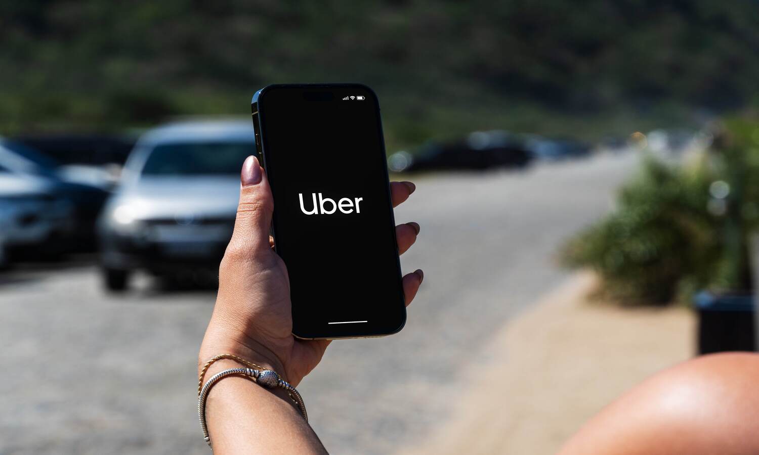 Uber zadziwia: przejazd będzie można zamówić bez aplikacji