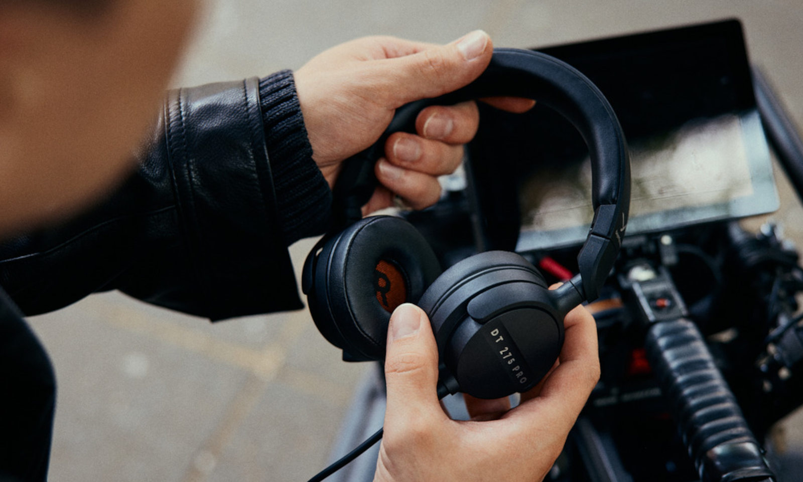 Beyerdynamic znowu to zrobił. Ten model ucieszy każdego, kto pracuje w terenie