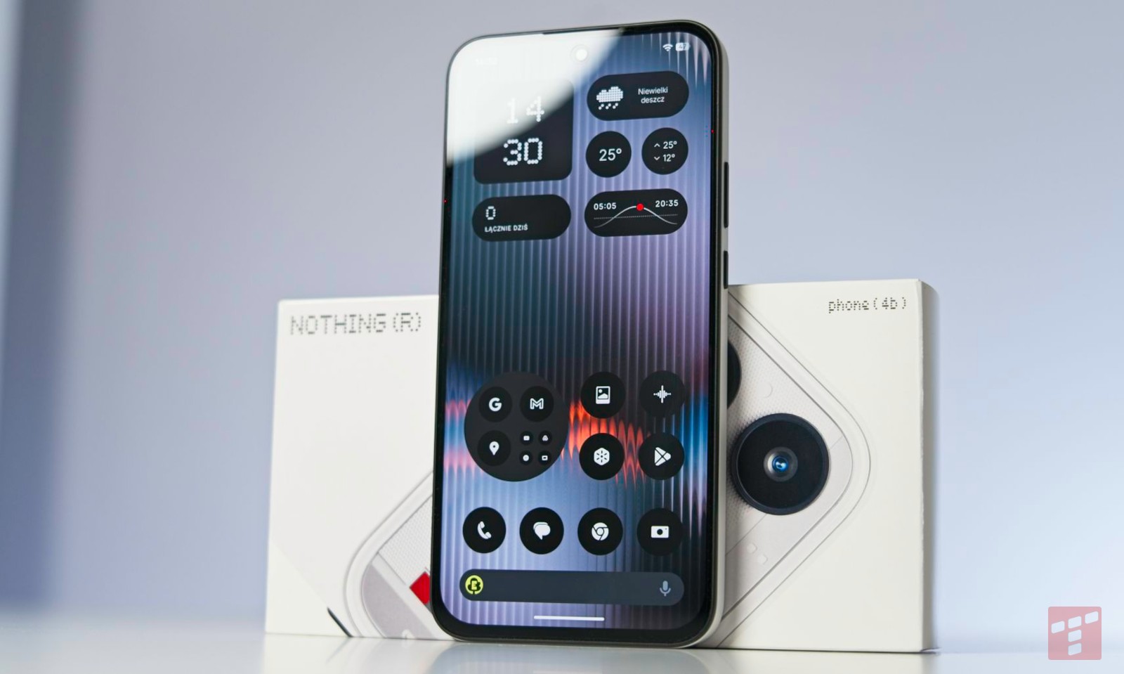 Takich smartfonów nie robi nikt inny. Test Nothing Phone (4b)