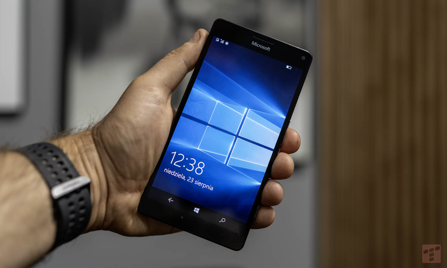 Microsoft miał wszystko, by wygrać. Przegrał smartfony