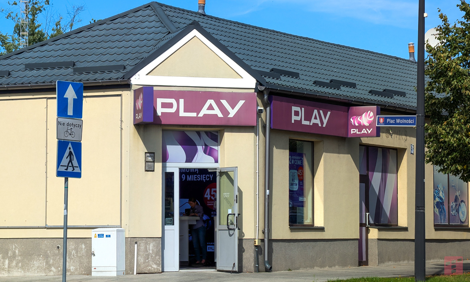 Play idzie jak dzik w żołędzie. Padł konkretny rekord