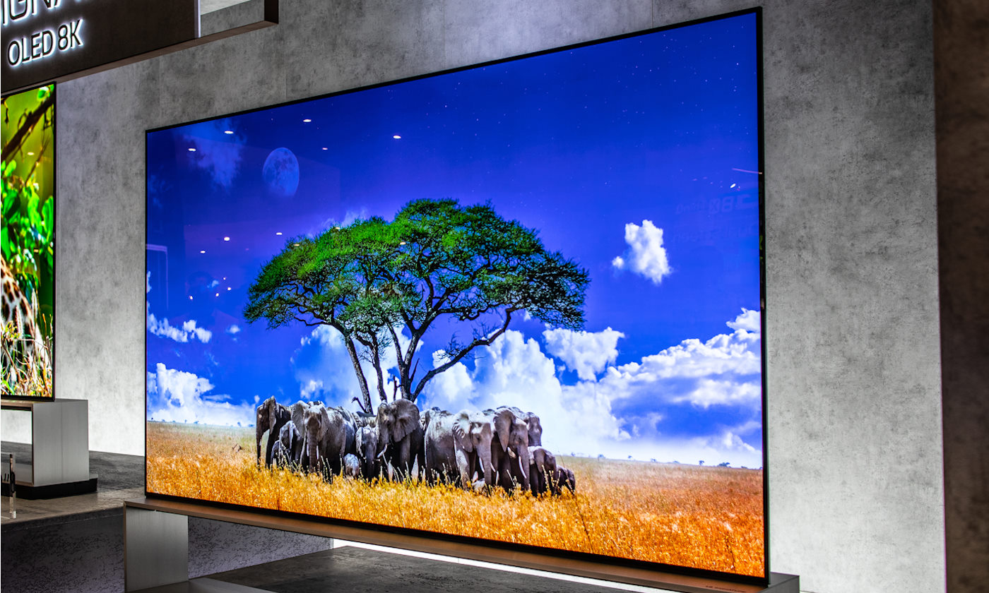 Niewiarygodna różnica cen. Zobacz, jak potaniały 83-calowe OLED TV