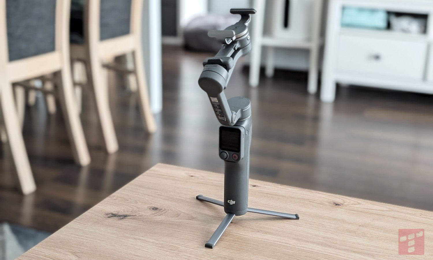 Test DJI Osmo Mobile 8P – test. Kto kupi, żałować nie będzie
