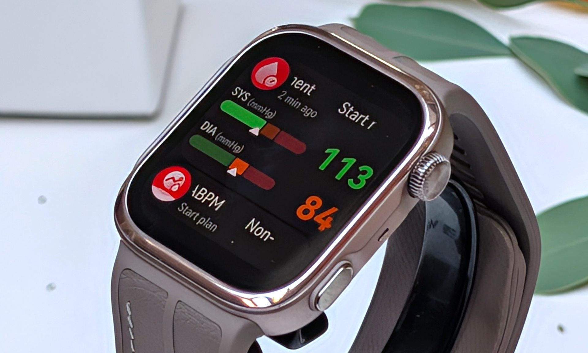 Huawei Watch D3 jest ładniejszy, dokładniejszy i wkrótce kupisz go w Polsce
