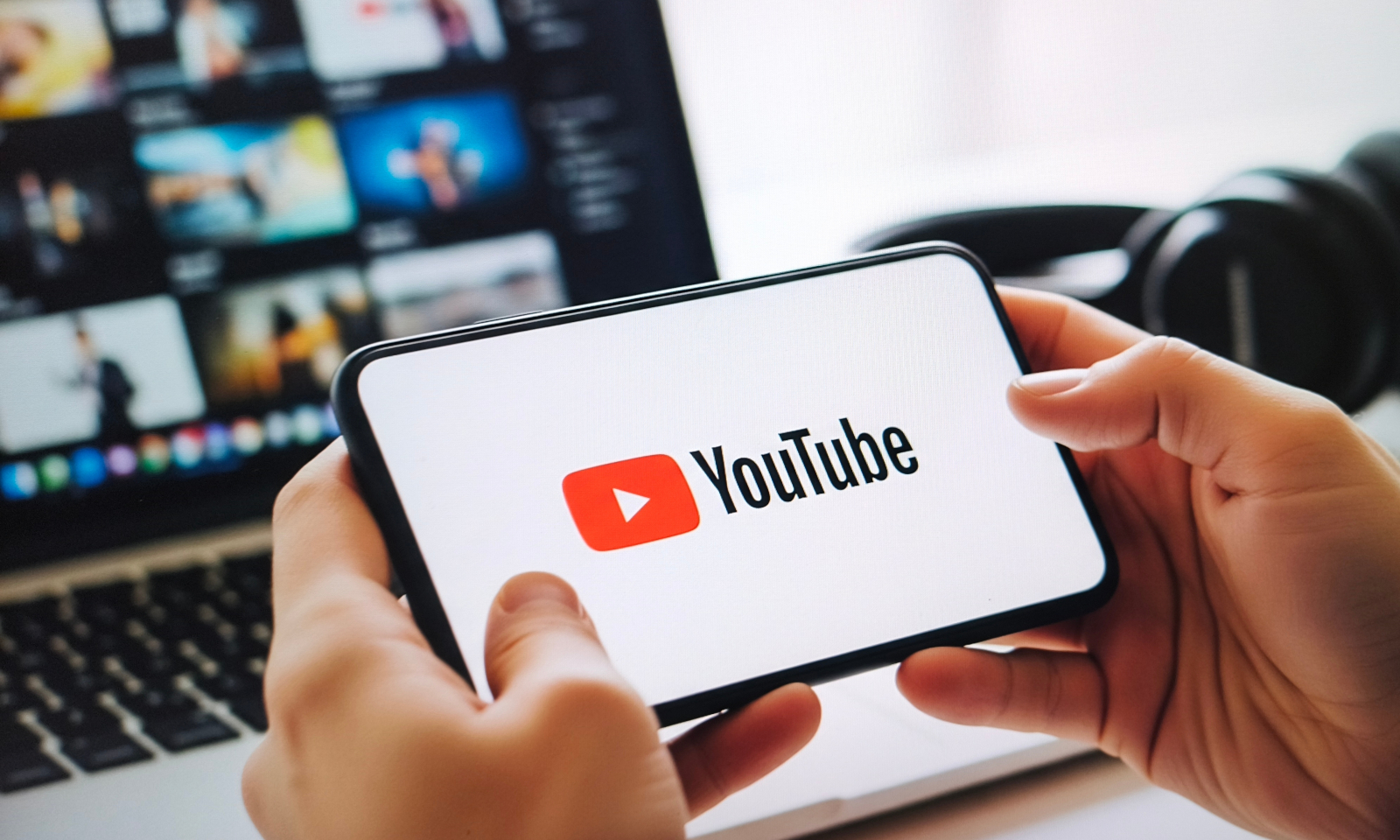 YouTube z nową usługą w Polsce. Skumał się z Allegro