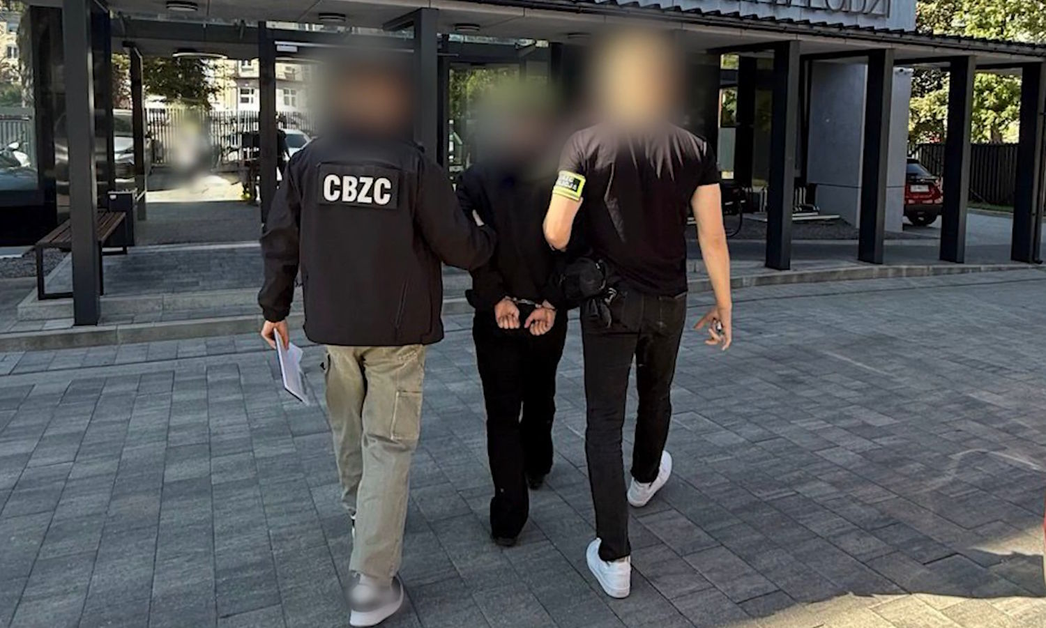 Znaleźli trik na zarabianie na kodach BLIK.  Dobrze, że mamy policję