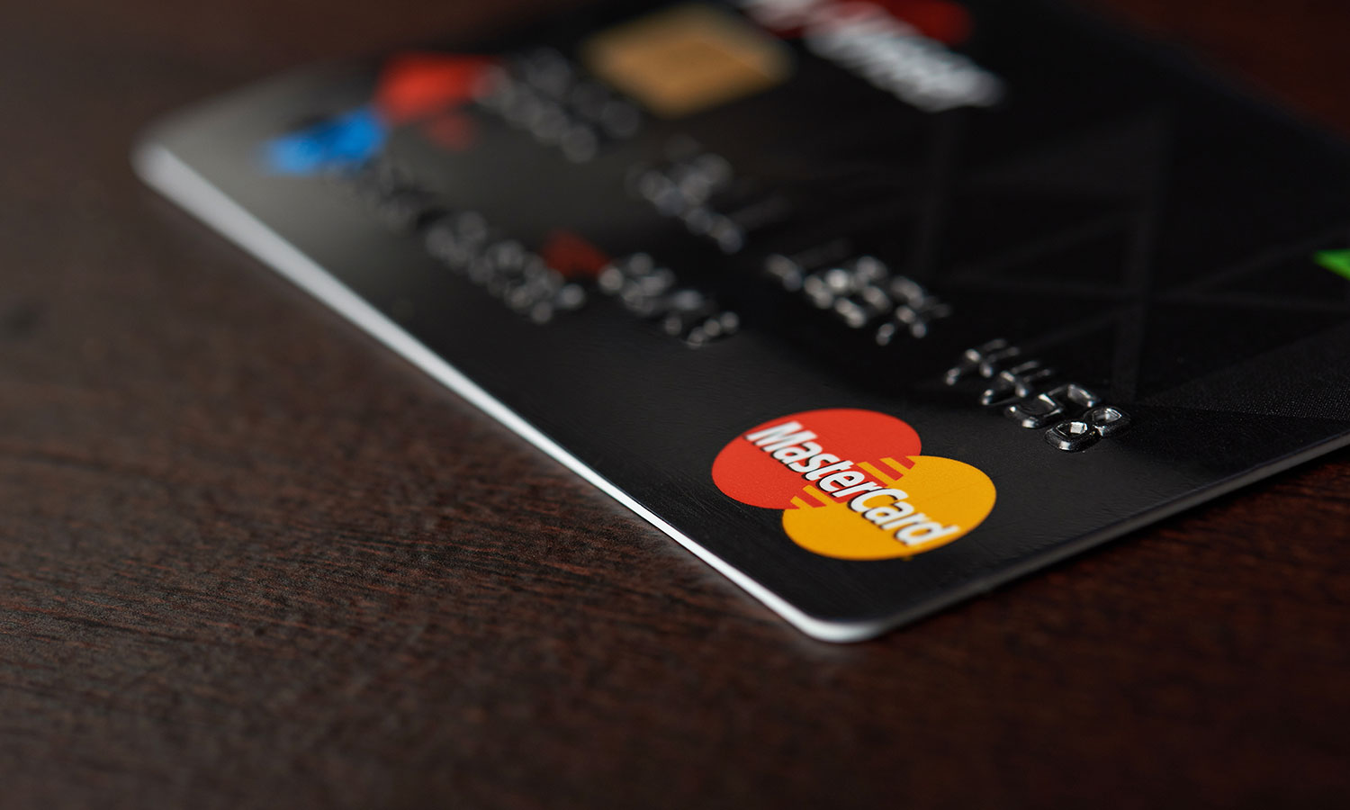 Bank Pekao wydał pilny komunikat. Dotyczy posiadaczy kart