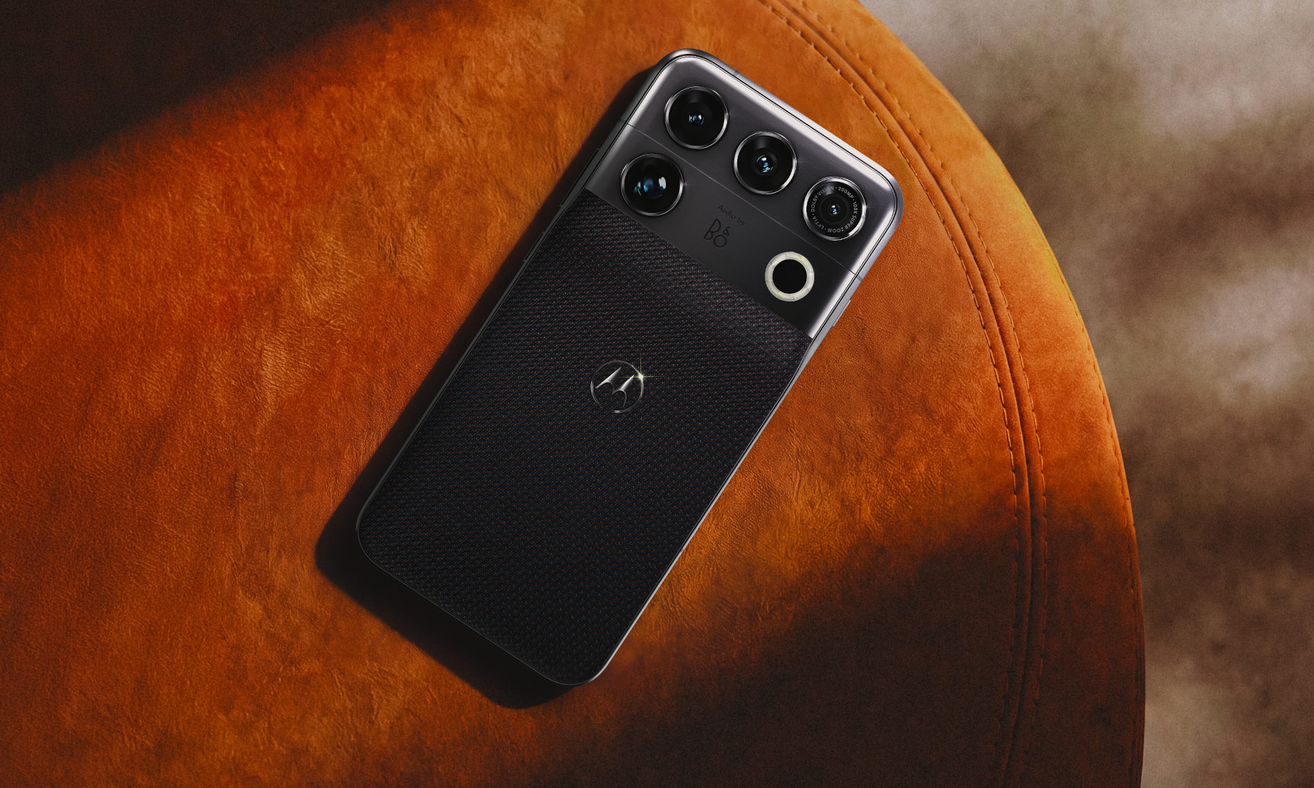 Motorola Signature 27 to prawdziwy potwór. Topowy Snapdragon i peryskop z 200 Mpix