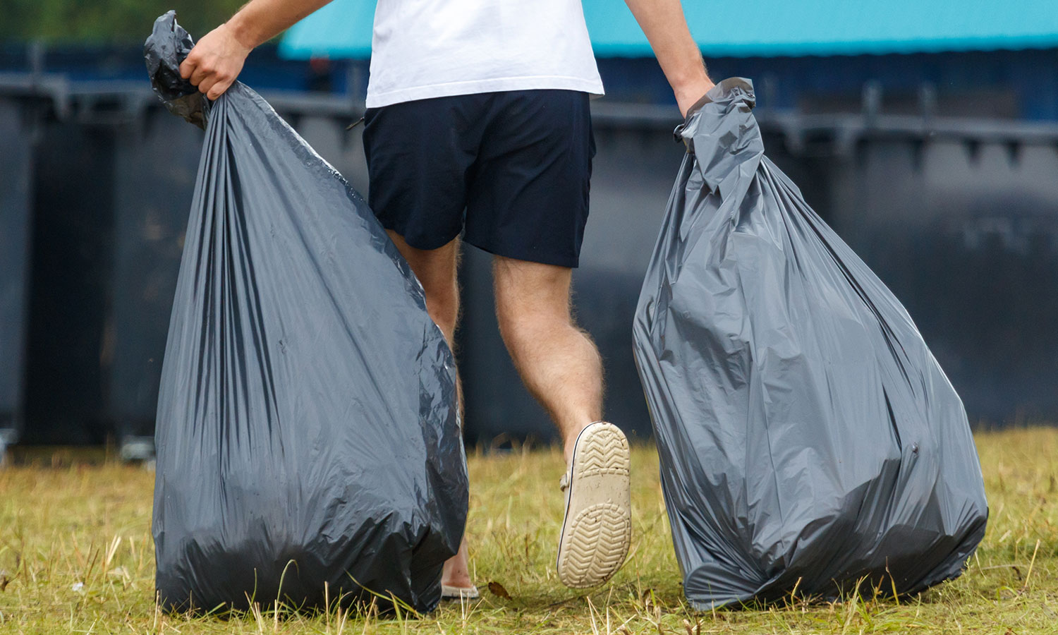 Zaczipowali kosze na śmieci. Miały ułatwić jedną rzecz