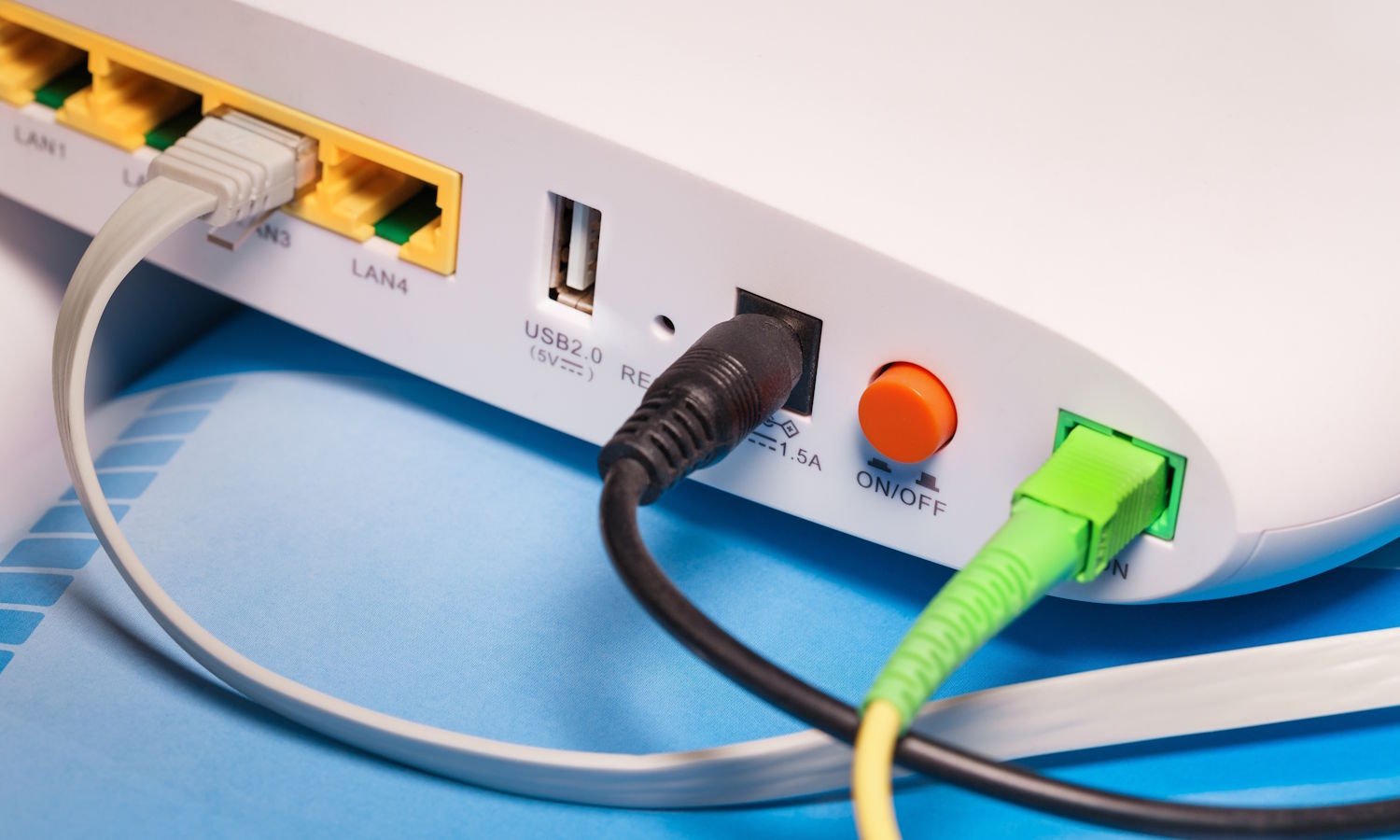 Masz internet po starym kablu? Idzie przymusowa wymiana