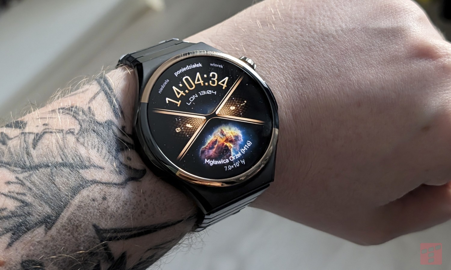 Test Huawei Watch 6 Pro Space Edition. Ten zegarek to ewenement