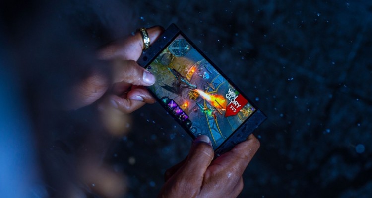 Razer Phone 2 zaprezentowany. Dzisiaj rusza oficjalna przedsprzedaż nowego smartfonu dla graczy