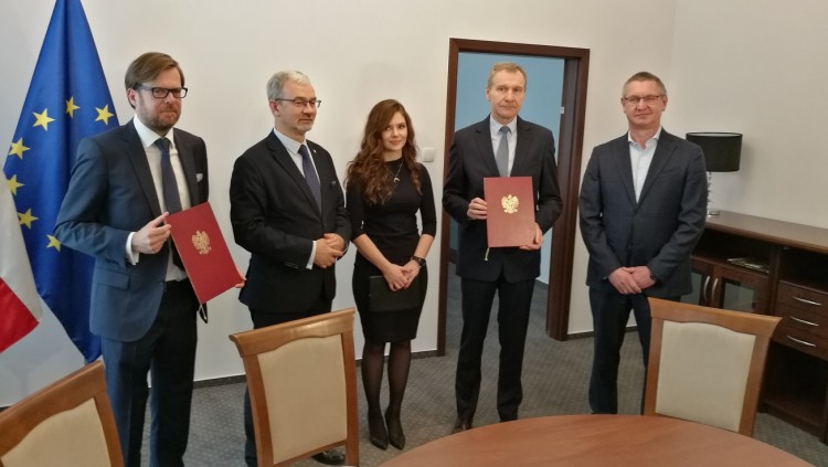 Inea dostarczy usługi kolokacji na potrzeby Ogólnopolskiej Sieci Edukacyjnej. Jeden z trzech węzłów centralnych powstanie w Poznaniu