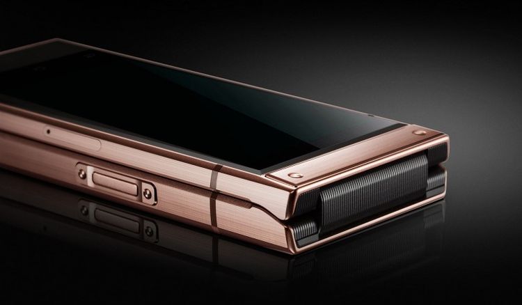 Samsung ciągle robi telefony z klapką. W2019 to flagowiec z dwoma ekranami Super AMOLED