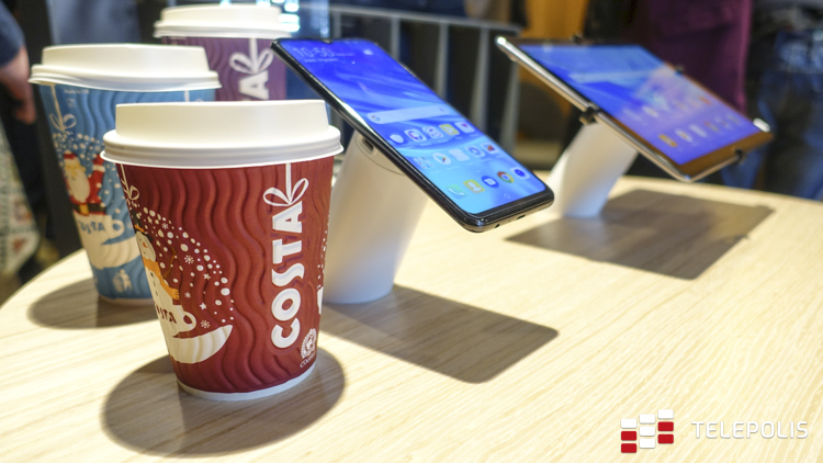 Huawei prezentuje w Polsce smartfon P Smart 2019 oraz zapowiada współpracę z Costa Coffee