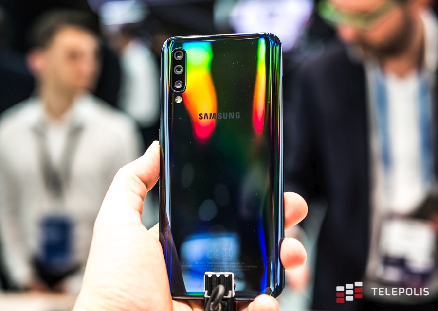 Samsung na targach Mobile World Congress - Galaxy Fold, Galaxy A30 i A50 oraz rodzina Galaxy S10