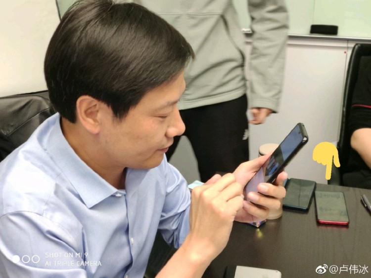 Szef Redmi potwierdza: flagowiec należącej do Xiaomi marki będzie miał moduł NFC