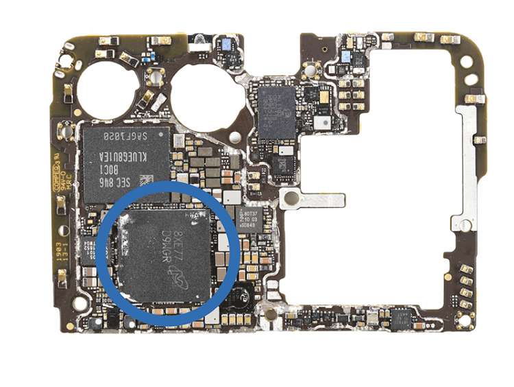 Huawei P30 Pro składa się z 1631 części. Zaledwie 15 z nich pochodzi z USA i są dość drogie