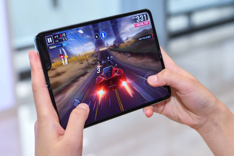 Samsung odwołał wszystkie zamówienia modelu Galaxy Fold z przedsprzedaży i... dał nagrodę za lojalność