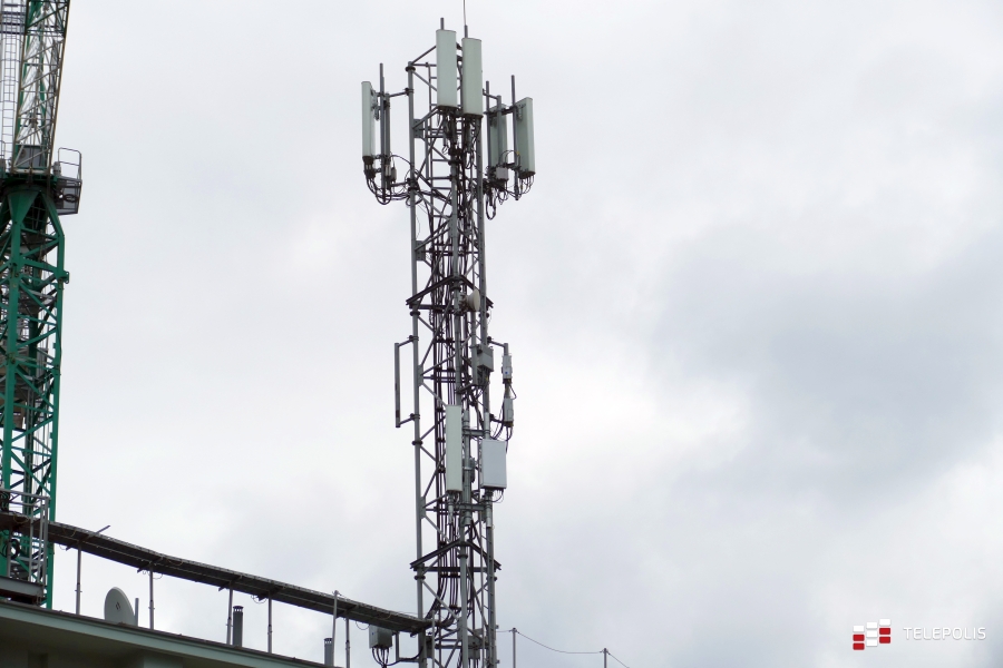 Ruszyły komercyjne testy sieci 5G Orange i Ericssona. Pierwsze pomiary prędkości robią wrażenie