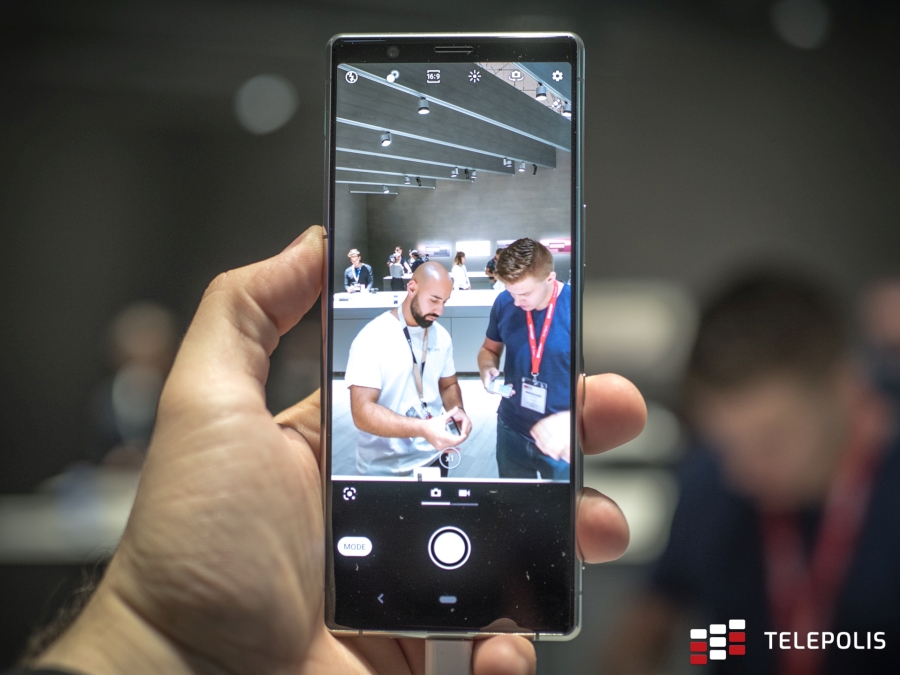 Sony Xperia 5 na targach IFA 2019. Smartfon niepozorny, ale wzbudzający ciekawość