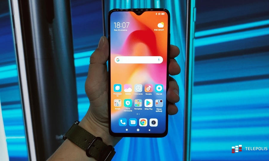 Redmi Note 8 Pro po flashowaniu staje się eleganckim przyciskiem do papieru, czyli  #Note8ProBrick