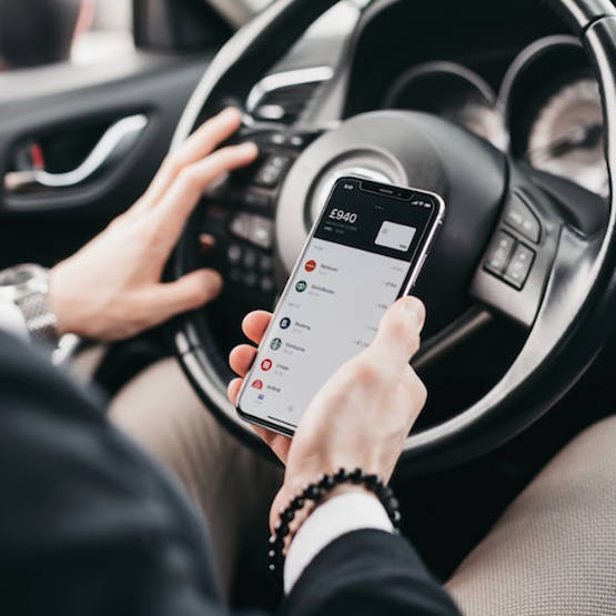 Revolut ma w Polsce 750 tysięcy klientów indywidualnych. Darmowa karta i 20 zł na start