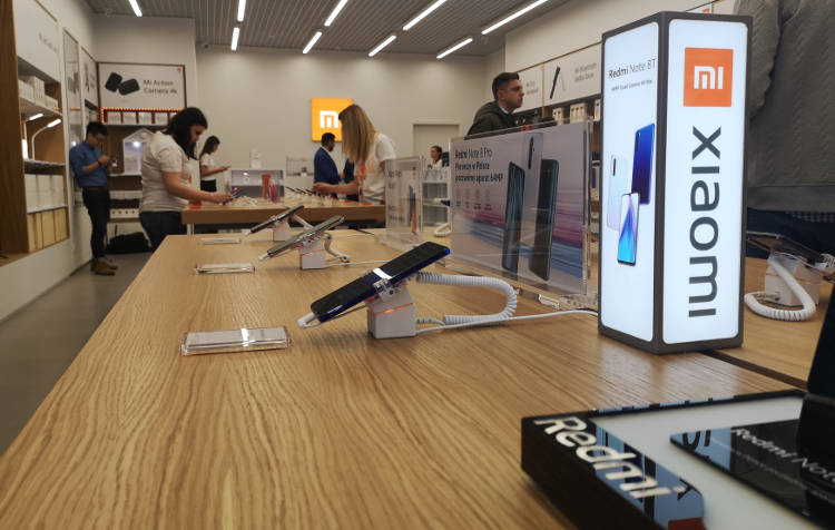 Xiaomi otwiera nowe salony Mi Store i odpala promocję na Black Friday. Voucher 200 zł przy zakupie Redmi Note 8T