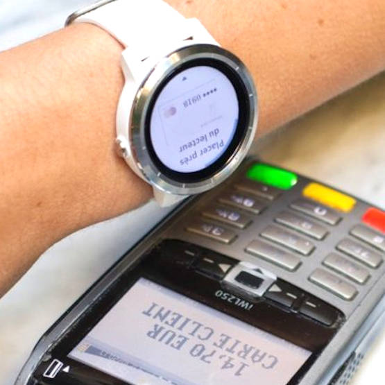 Alior Bank wprowadził płatności Garmin Pay i Fitbit Pay