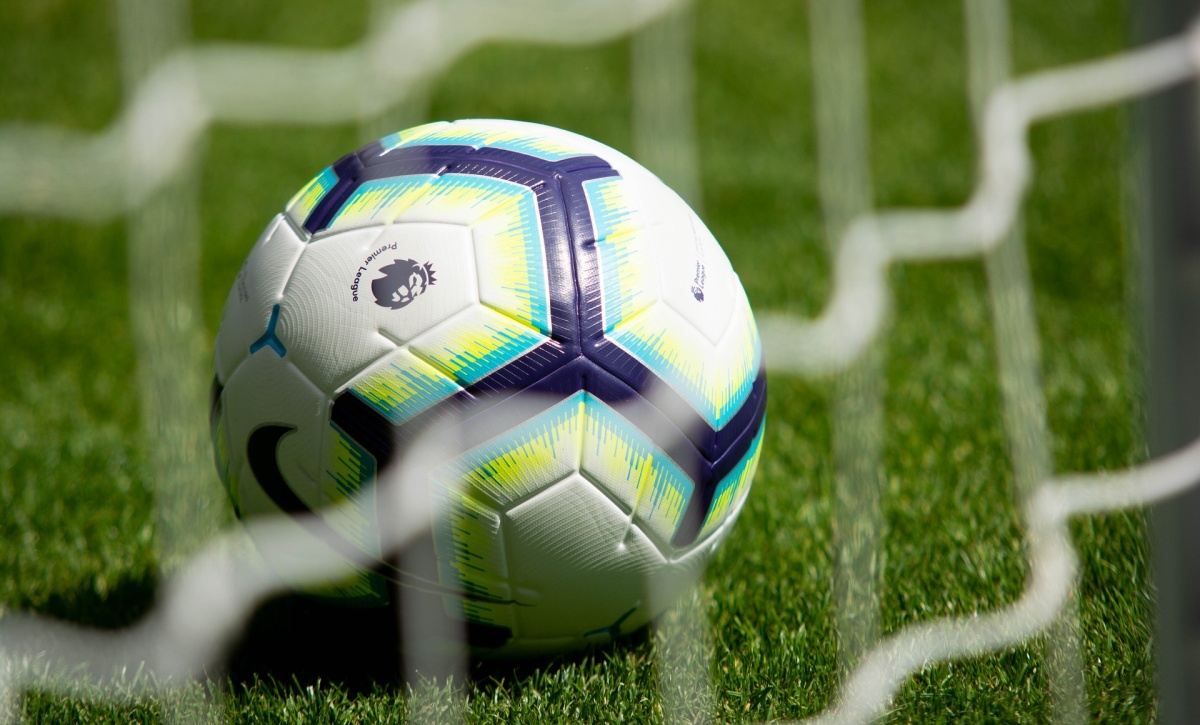 Nowy Rok na Platformie Canal+: odkodowane kanały sportowe i mecze Premier League