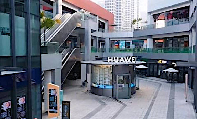 Huawei otworzył sklep obsługiwany wyłącznie przez roboty
