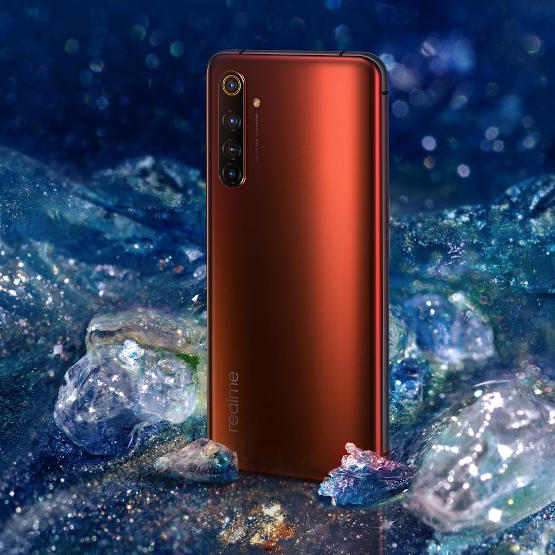 Realme X50 Pro 5G oficjalnie zadebiutował. Wchodzi do sprzedaży w Europie!