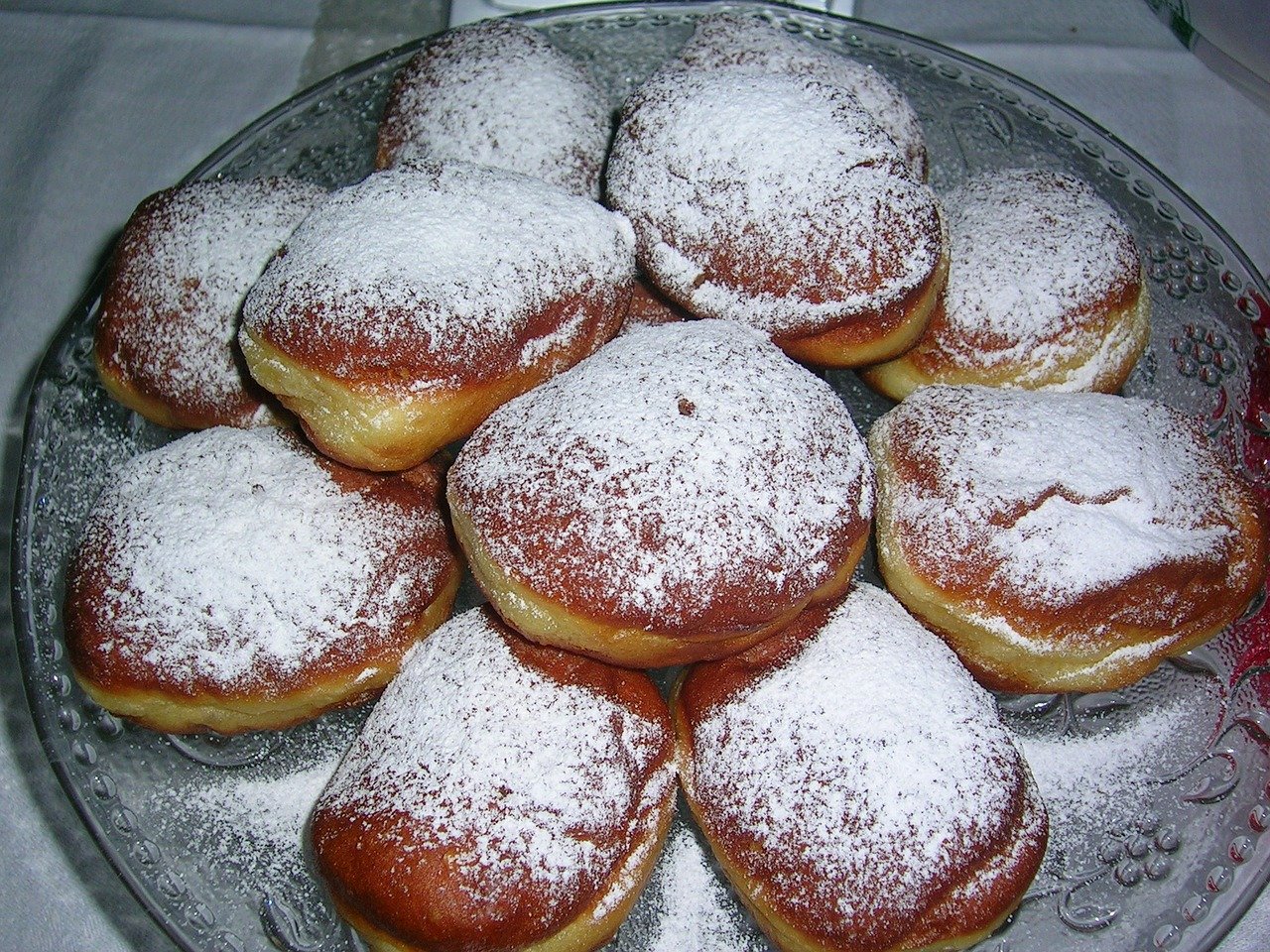 Google Play: zamów pączki do domu. #tlustyczwartek