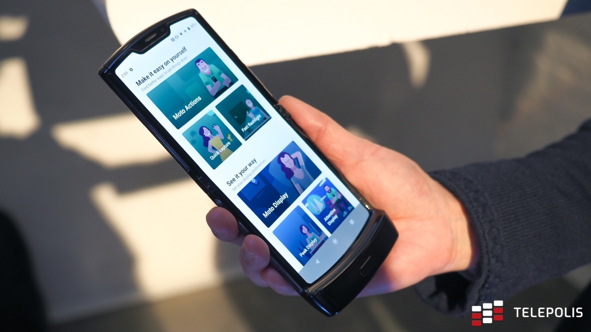 Motorola RAZR w rękach iFixit - złe wieści dla majsterkowiczów