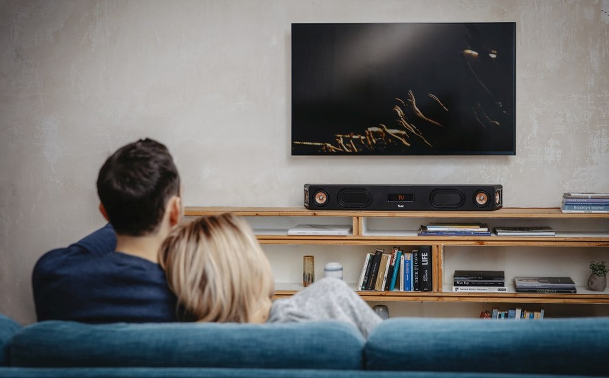 Teufel Cinebar Ultima i Cinedeck - bogate brzmienie i wysoka jakość dźwięku