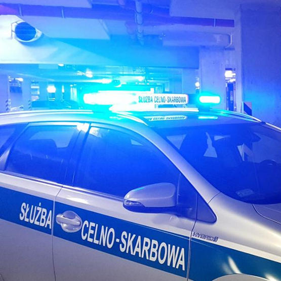ABW zatrzymała prezesa firmy od „fikcyjnego wynajmu smartfonów”. Wszystko wskazuje na Bestcena.pl